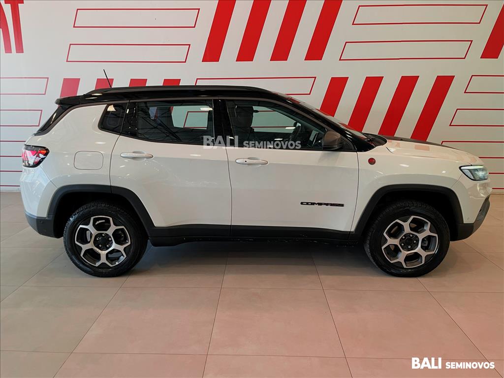 COMPASS 2.0 TD350 TURBO DIESEL TRAILHAWK AT97
