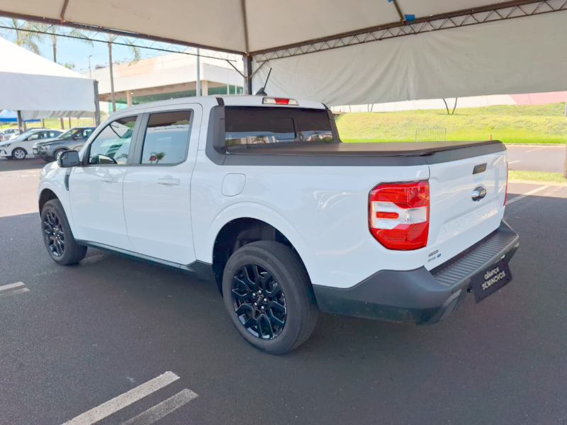 MAVERICK 2.5 HYBRID LARIAT e-CVT6