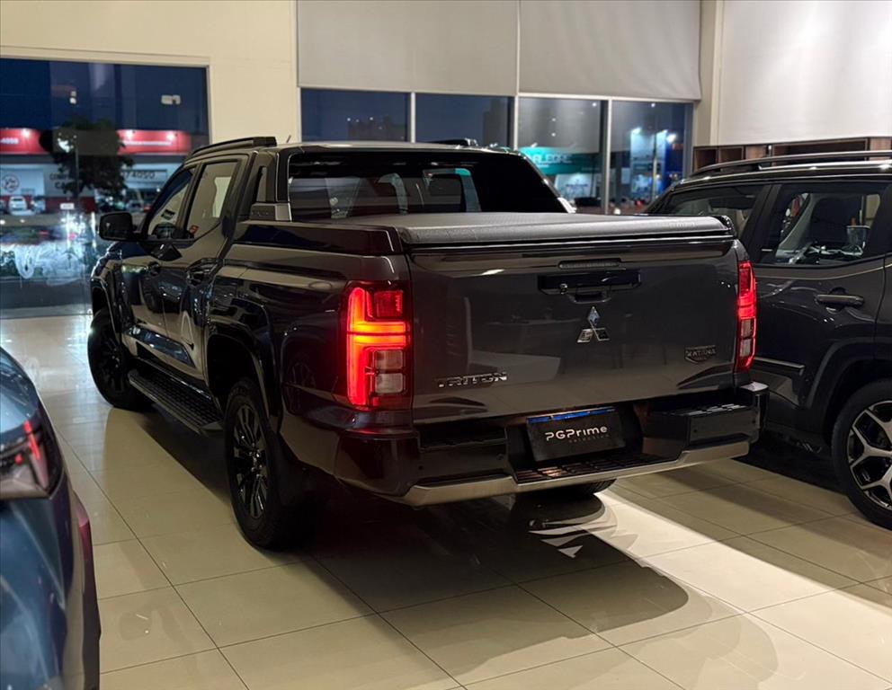 TRITON 2.4 BITURBO DIESEL CD KATANA 4X4 AUTOMÁTICO5
