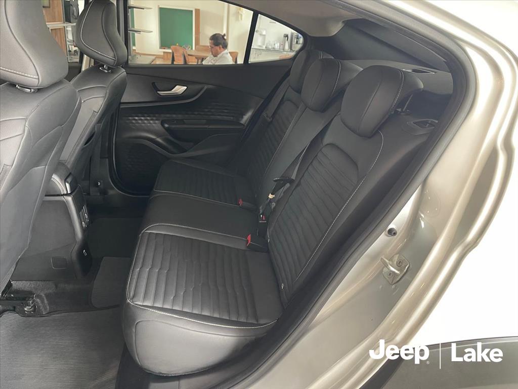 FASTBACK 1.0 TURBO 200 HYBRID AUDACE CVT8