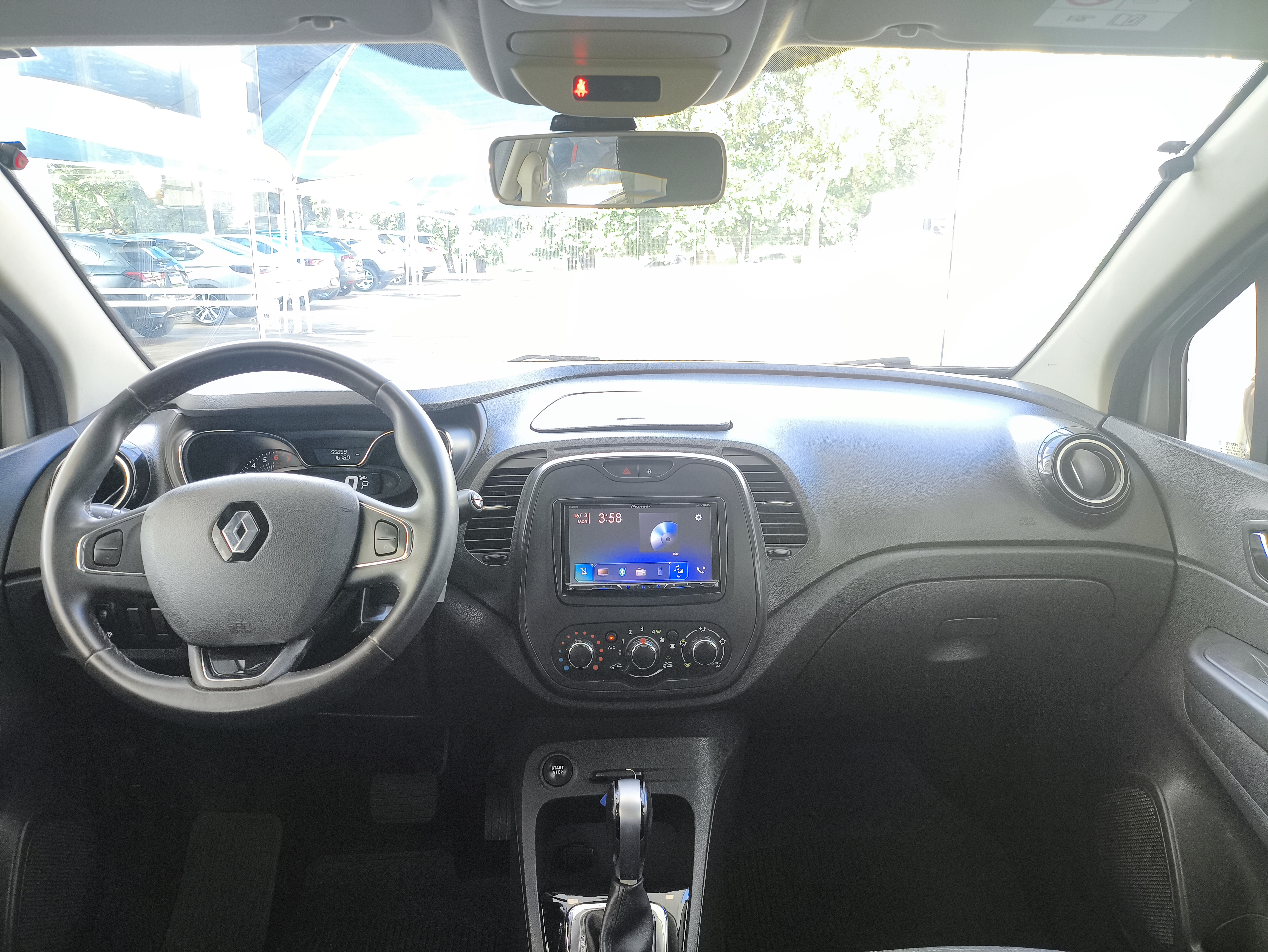 Renault-CAPTUR-1.6 16V SCE FLEX LIFE X-TRONIC