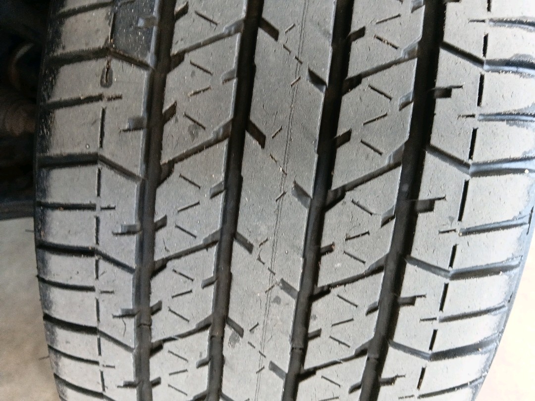 Toyota-HILUX-2.8 D-4D TURBO DIESEL CD SRX 4X4 AUTOMÁTICO