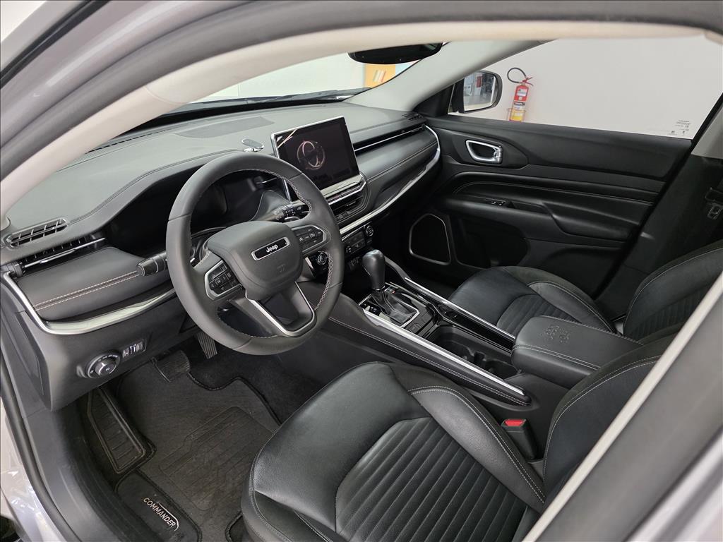 COMMANDER 1.3 T270 TURBO FLEX LONGITUDE AT66