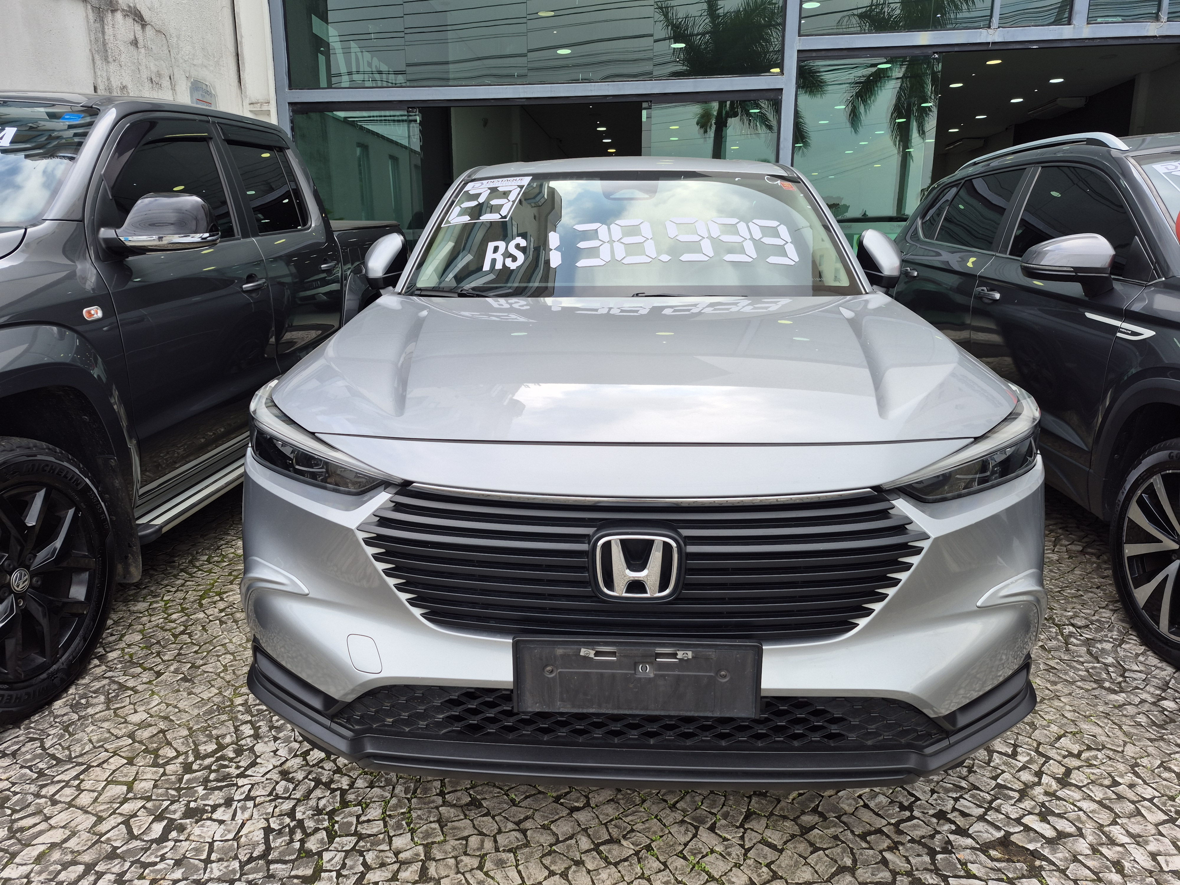 Foto ilustrativa do carro