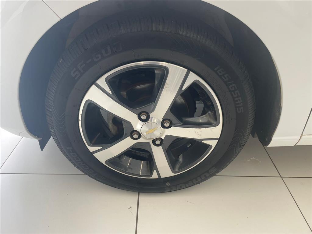 ONIX 1.4 MPFI LTZ 8V FLEX 4P MANUAL11