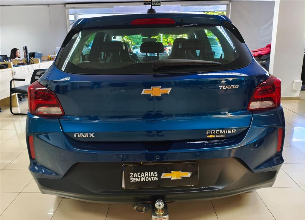 ONIX 1.0 TURBO FLEX PREMIER AUTOMÁTICO3