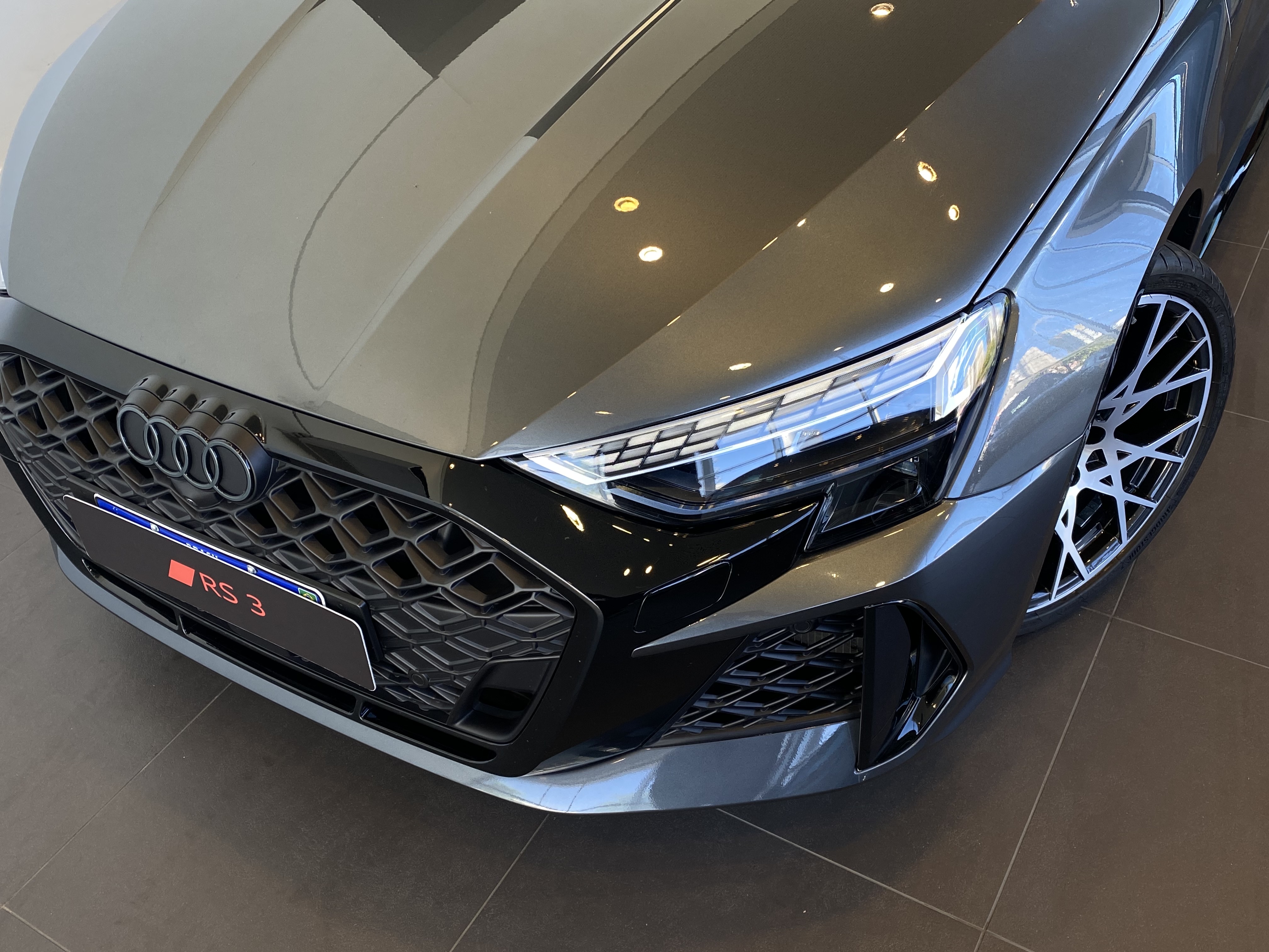 RS3 2.5 TFSI GASOLINA SEDAN QUATTRO S-TRONIC1