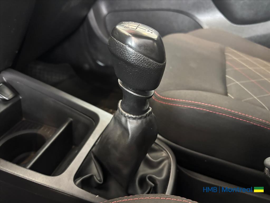 KWID 1.0 12V SCE FLEX ZEN MANUAL15