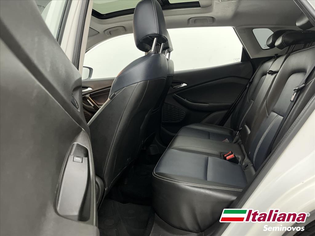TRACKER 1.2 TURBO FLEX PREMIER AUTOMÁTICO12
