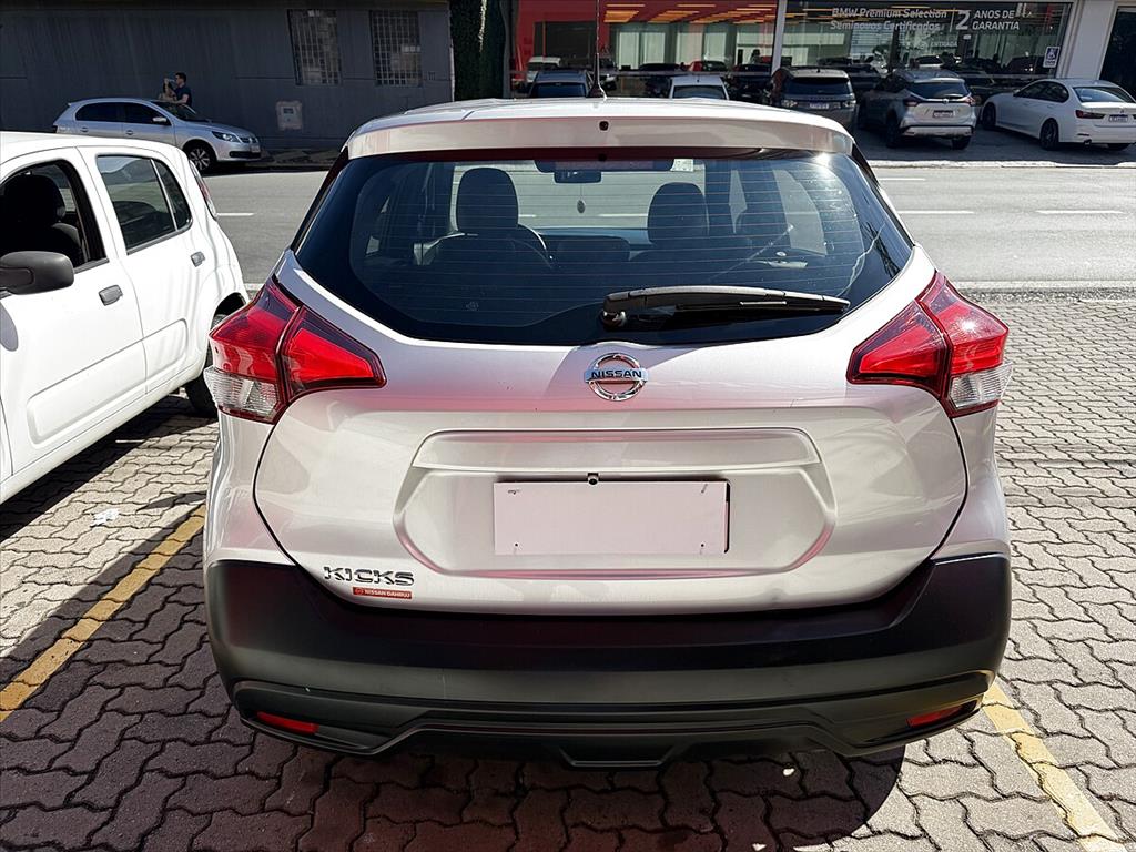 Nissan Kicks - 1.6 16V FLEXSTART S 4P XTRONIC