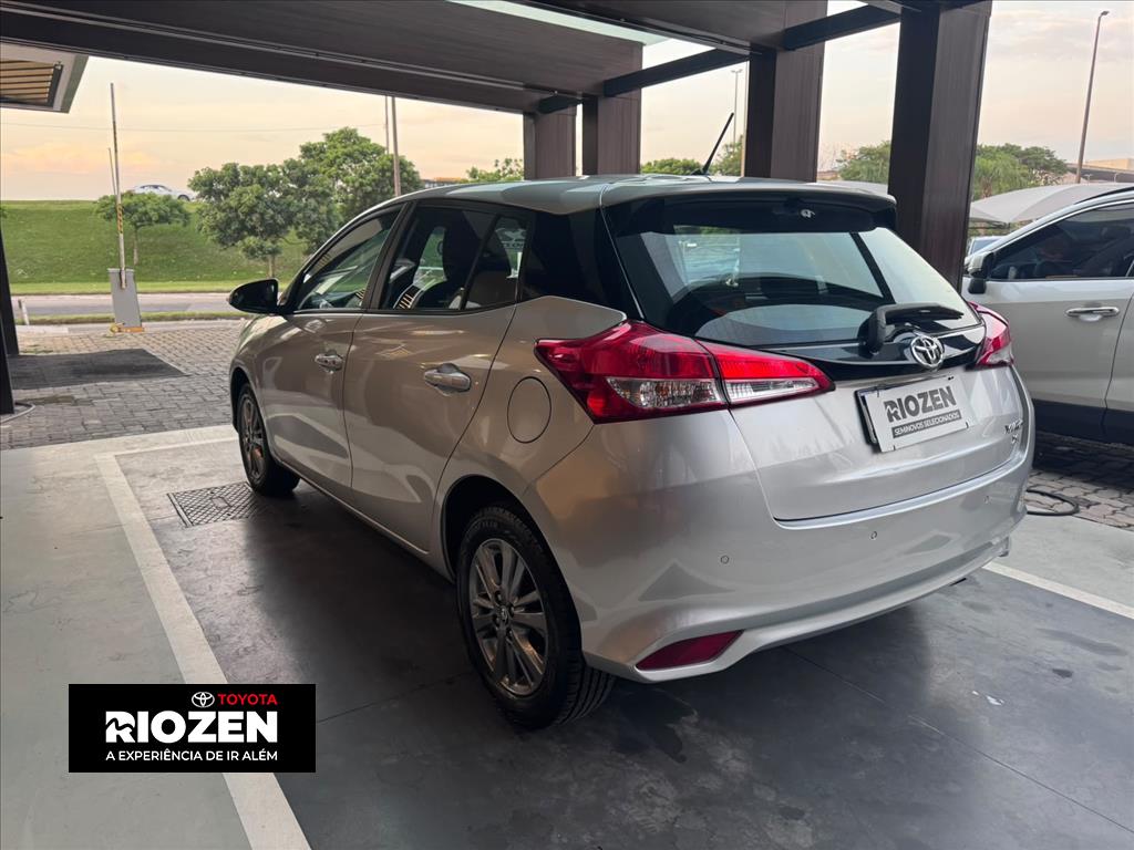 YARIS 1.5 16V FLEX XL PLUS CONNECT MULTIDRIVE3