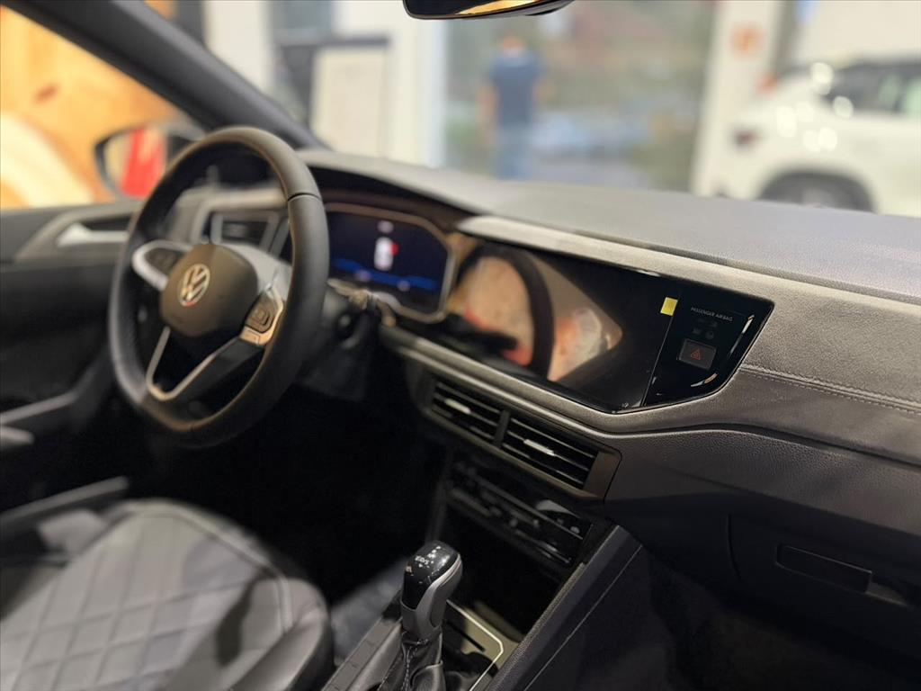 VIRTUS 1.4 250 TSI EXCLUSIVE AUTOMÁTICO11