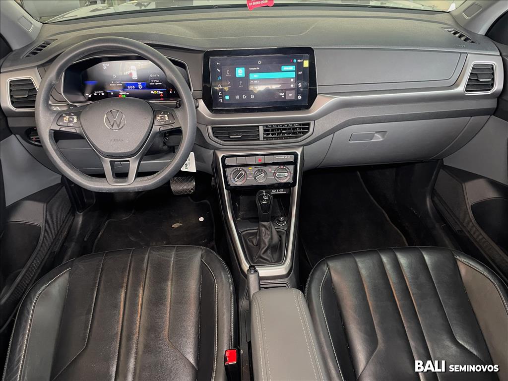 T-CROSS 1.0 200 TSI TOTAL FLEX AUTOMÁTICO10