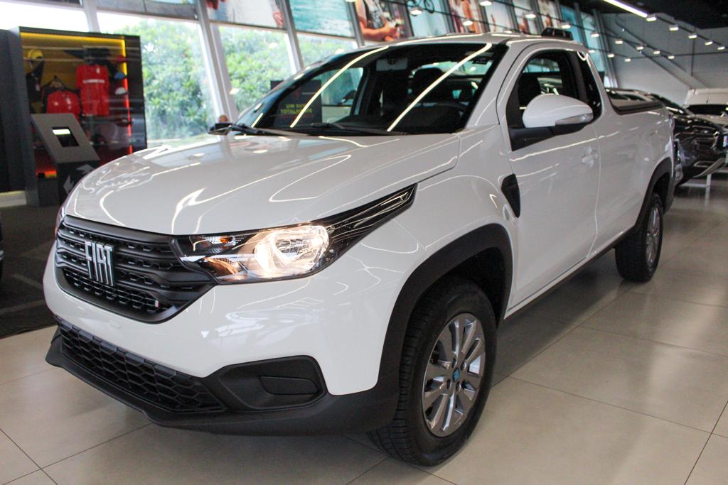 STRADA 1.3 FIREFLY FLEX FREEDOM CS MANUAL