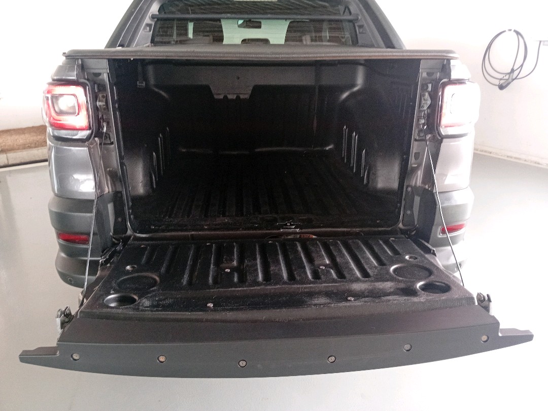 Fiat-STRADA-1.3 FIREFLY FLEX VOLCANO CD CVT