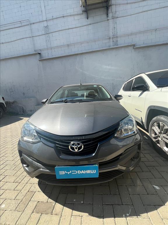 ETIOS 1.5 X PLUS SEDAN 16V FLEX 4P AUTOMÁTICO1