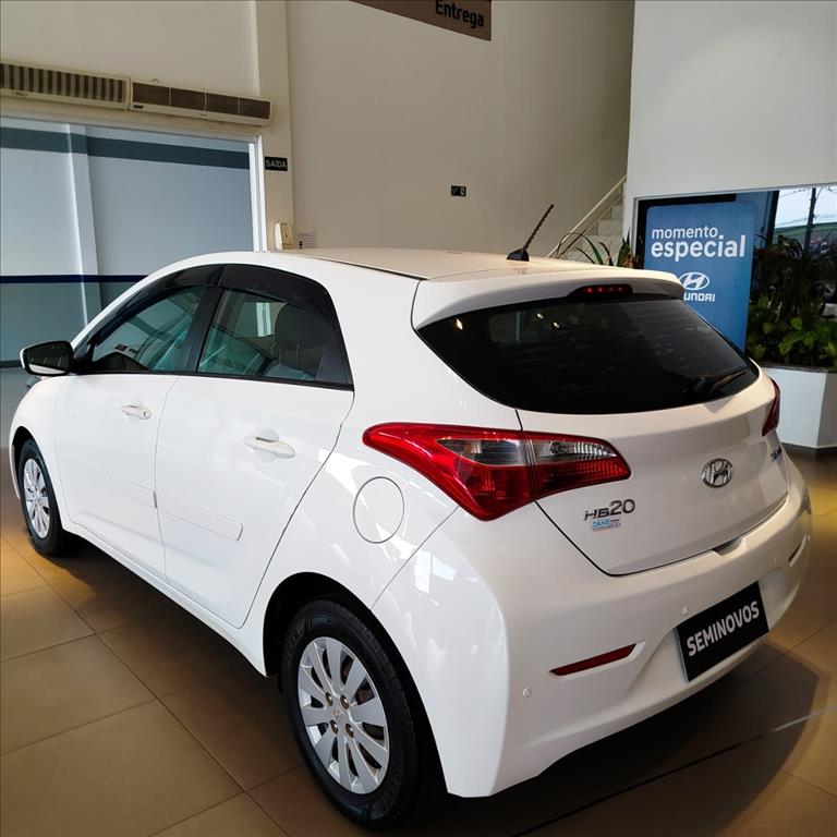HB20 1.6 COMFORT PLUS 16V FLEX 4P MANUAL