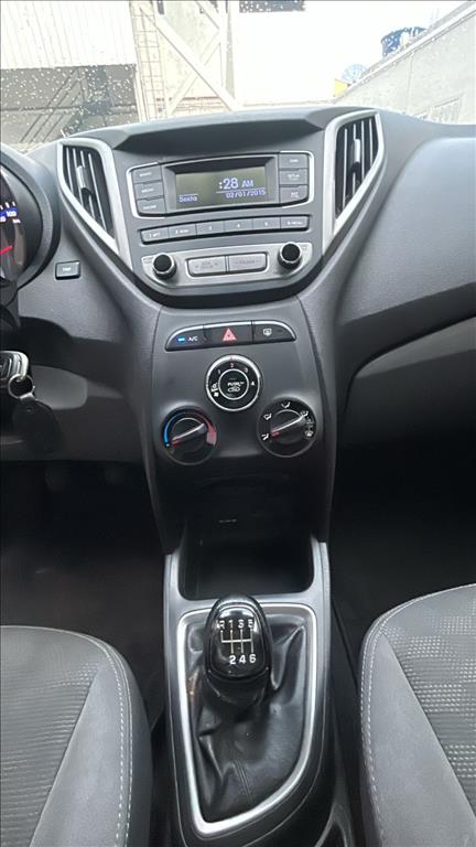 HB20S 1.6 COMFORT PLUS 16V FLEX 4P MANUAL10