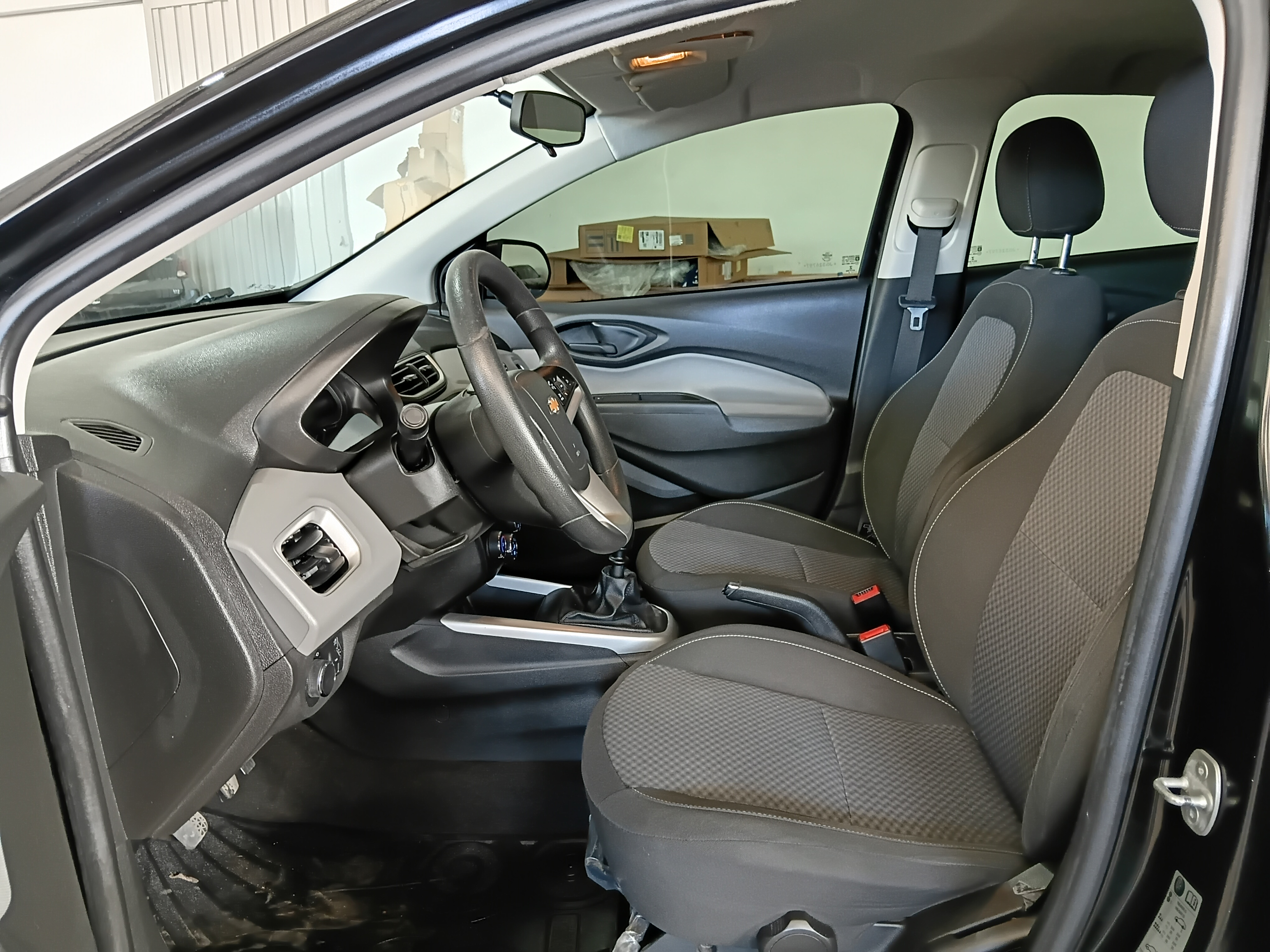 GM - Chevrolet-ONIX-1.4 MPFI LT 8V FLEX 4P MANUAL