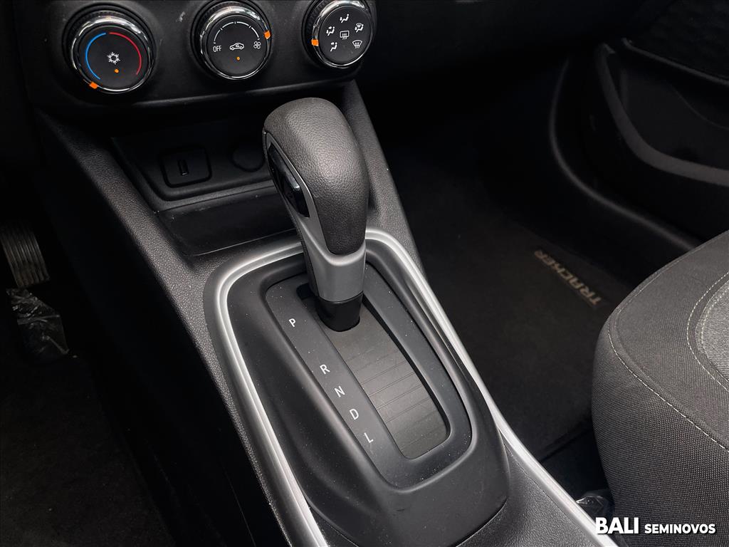 TRACKER 1.0 TURBO FLEX LT AUTOMÁTICO14