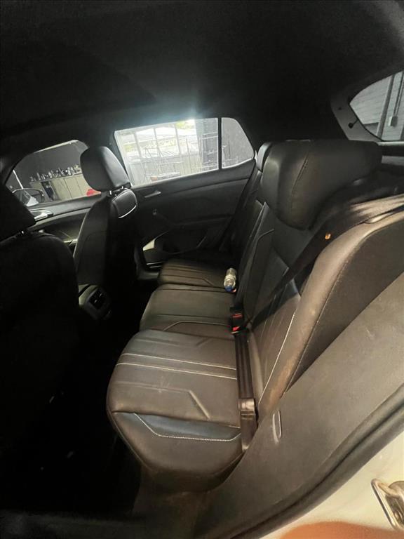 T-CROSS 1.4 250 TSI TOTAL FLEX HIGHLINE AUTOMÁTICO10