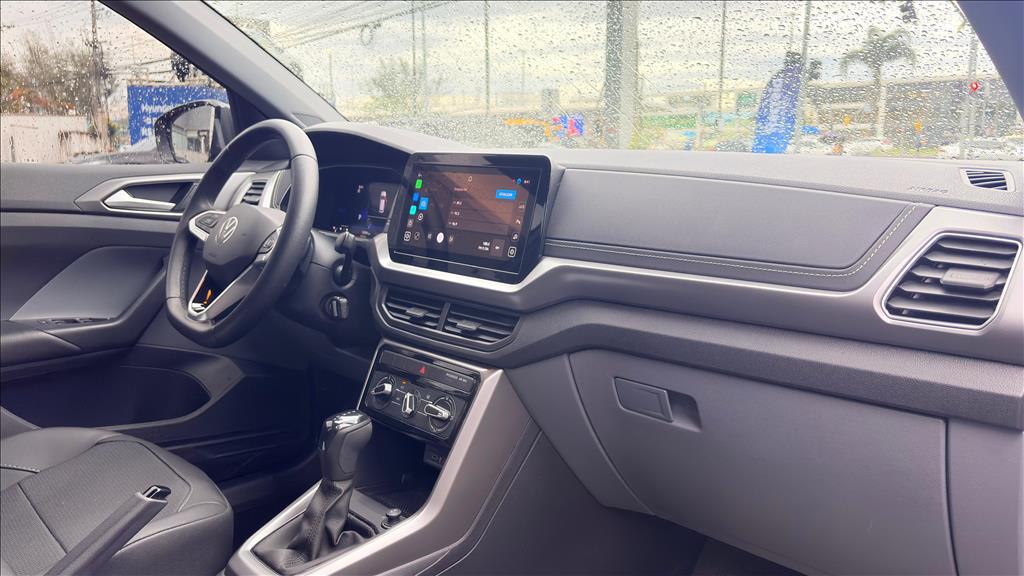 T-CROSS 1.0 200 TSI TOTAL FLEX AUTOMÁTICO10