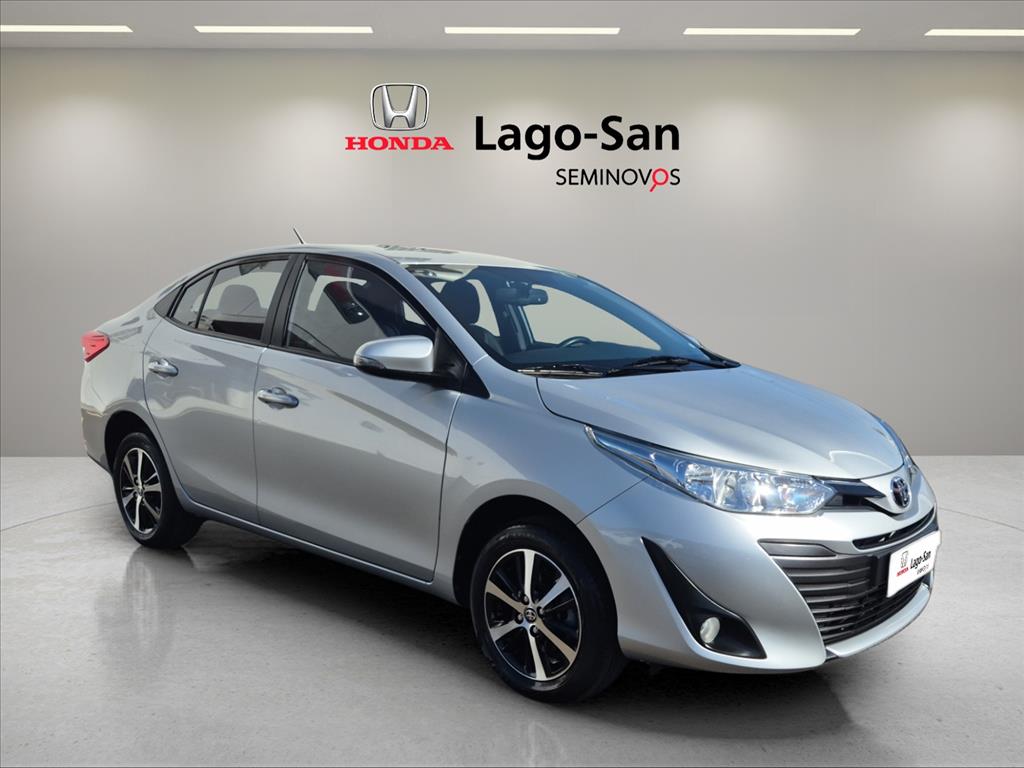YARIS 1.5 16V FLEX SEDAN XS MULTIDRIVE3