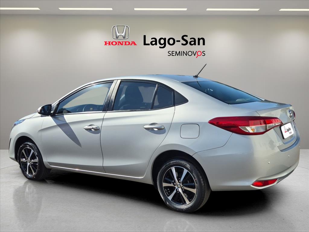 YARIS 1.5 16V FLEX SEDAN XS MULTIDRIVE1