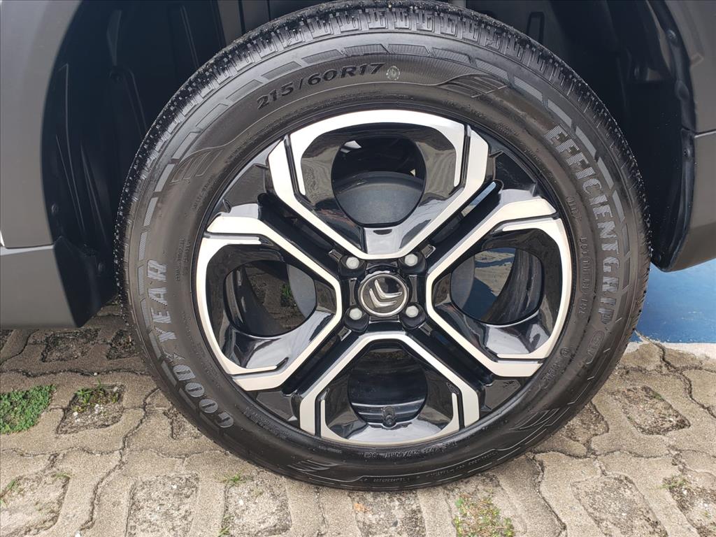 C3 AIRCROSS 1.0 TURBO 200 FLEX SHINE 7L CVT C3 AIRCROSS 1.0 TURBO 200 FLEX SHINE 7L CVT