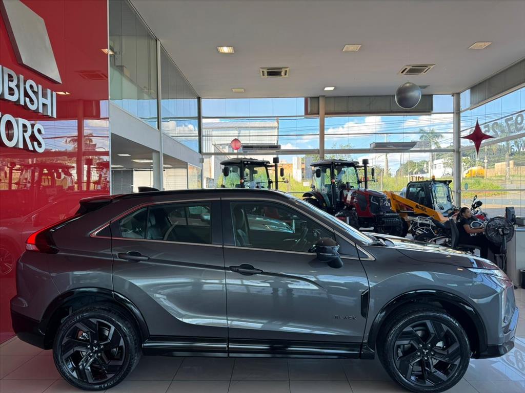 Mitsubishi-ECLIPSE CROSS-1.5 MIVEC TURBO GASOLINA HPE-S BLACK S-AWC CVT
