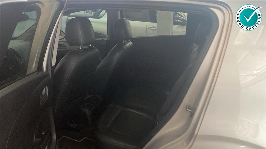 SONIC 1.6 LT 16V FLEX 4P AUTOMÁTICO