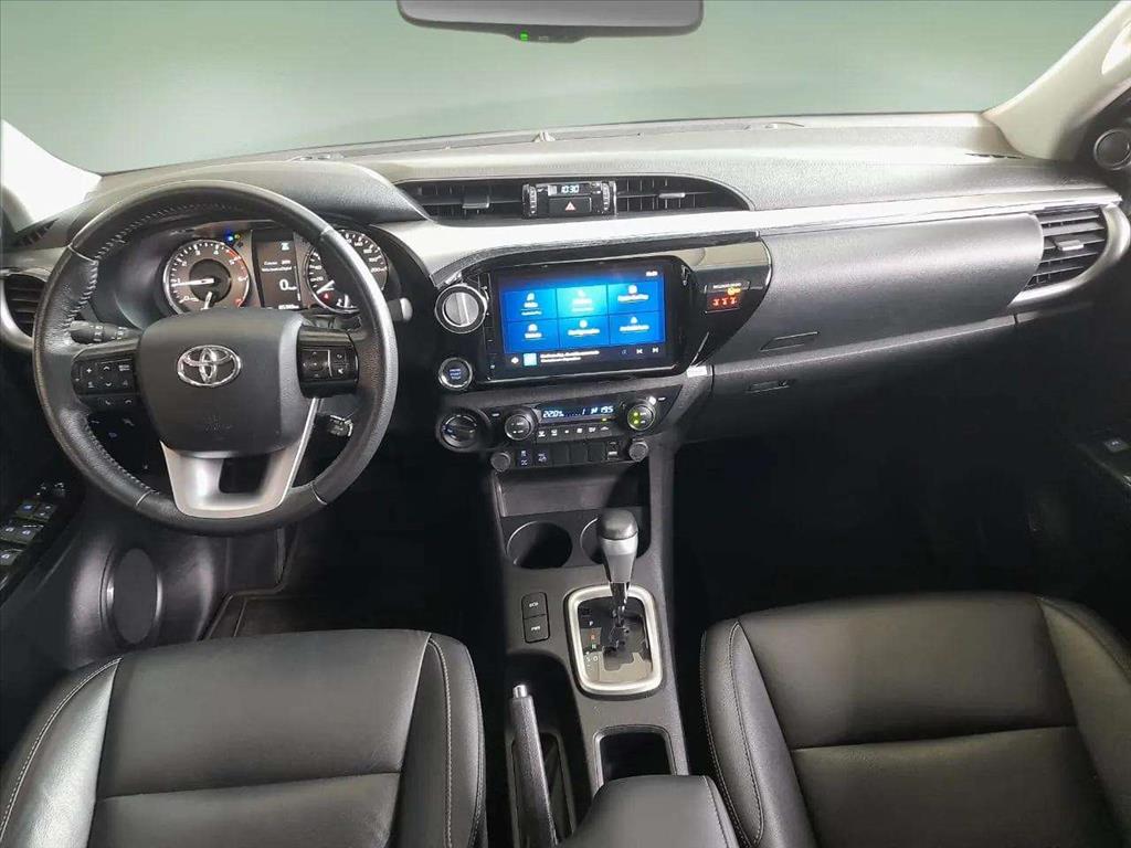 HILUX 2.8 D-4D TURBO DIESEL CD SRV 4X4 AUTOMÁTICO8