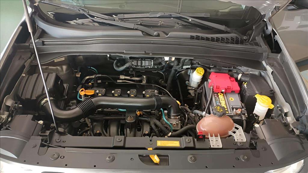 RENEGADE 1.8 16V FLEX SPORT 4P AUTOMÁTICO9