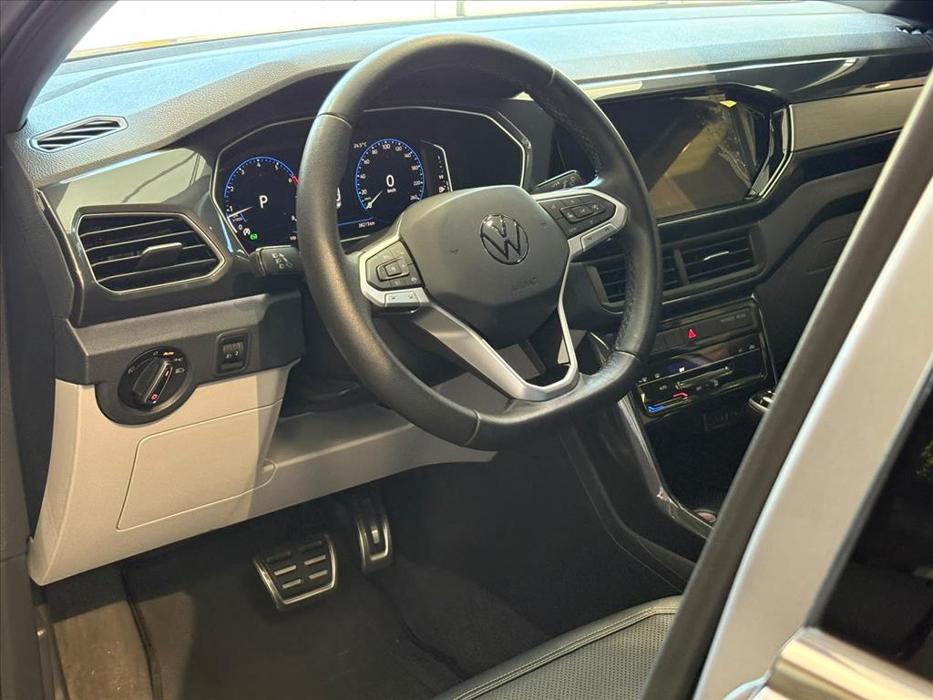T-CROSS 1.4 250 TSI TOTAL FLEX HIGHLINE AUTOMÁTICO16