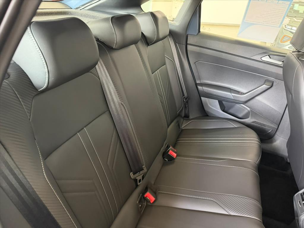 NIVUS 1.0 200 TSI TOTAL FLEX HIGHLINE AUTOMÁTICO8