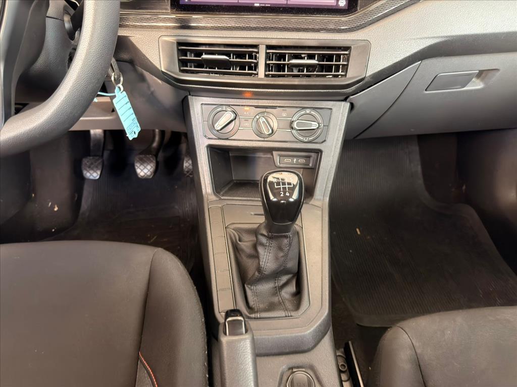 POLO 1.0 MPI TRACK MANUAL10