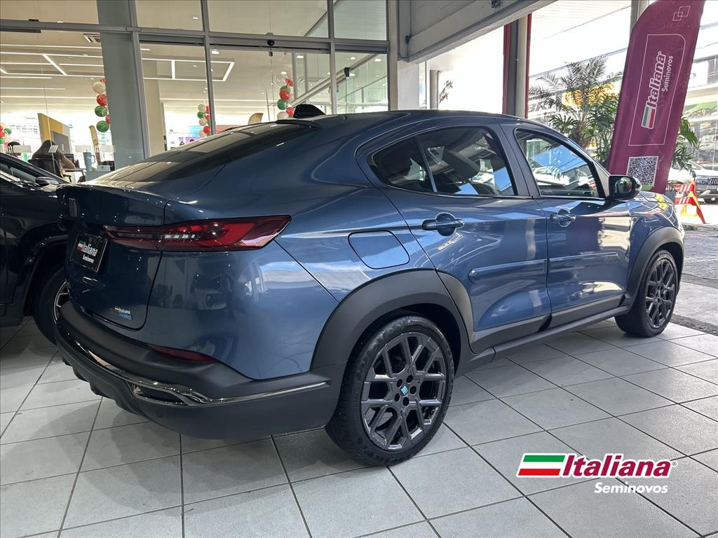 FASTBACK 1.0 TURBO 200 HYBRID IMPETUS CVT3