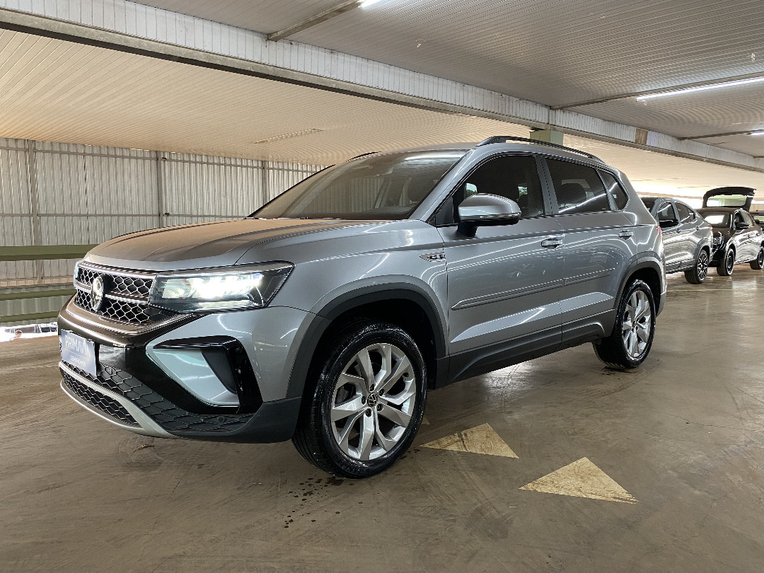 TAOS 1.4 250 TSI TOTAL FLEX COMFORTLINE AUTOMÁTICO