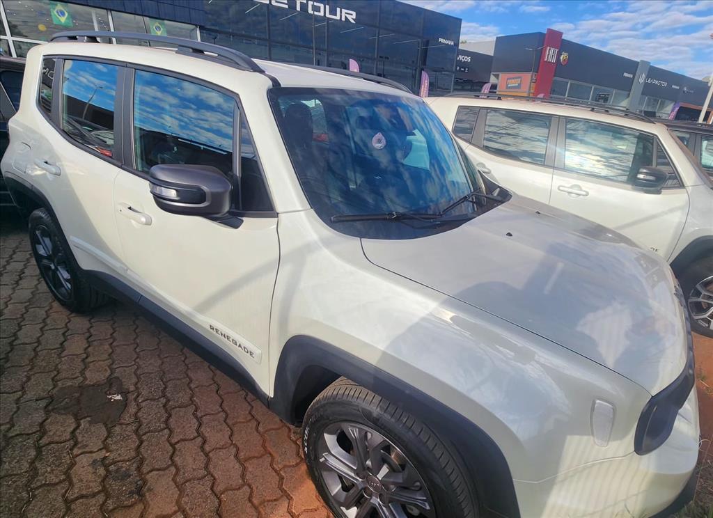 RENEGADE 1.3 T270 TURBO FLEX LONGITUDE AT61