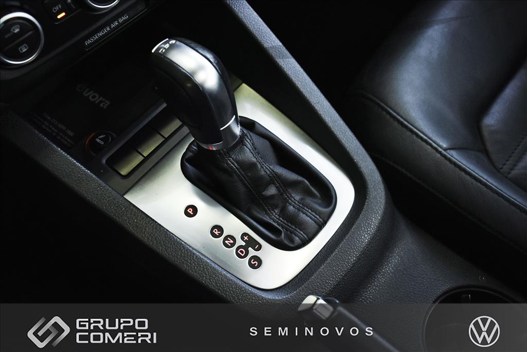 JETTA 2.0 TSI HIGHLINE 211CV GASOLINA 4P TIPTRONIC11