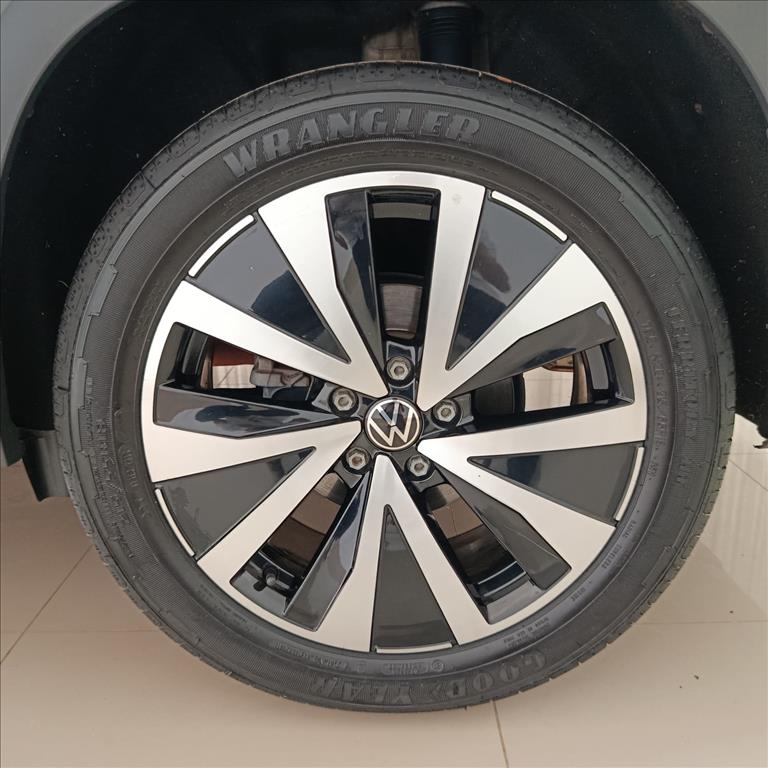 TAOS 1.4 250 TSI TOTAL FLEX HIGHLINE AUTOMÁTICO12