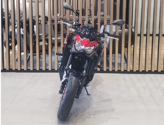 KAWASAKI-Z-900