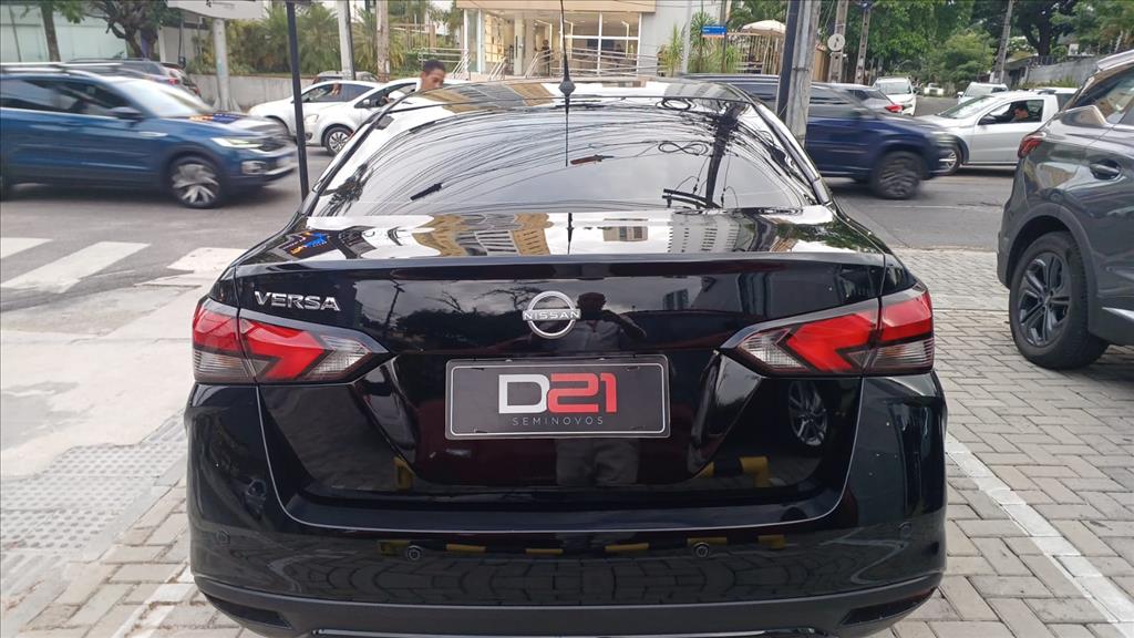 Nissan-VERSA-1.6 16V FLEX ADVANCE XTRONIC