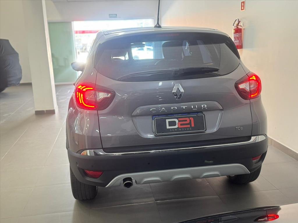 Renault-CAPTUR-1.3 TCE FLEX ICONIC X-TRONIC