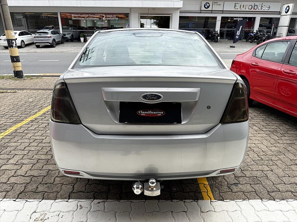 Ford Fiesta - 1.6 MPI CLASS SEDAN 8V FLEX 4P MANUAL