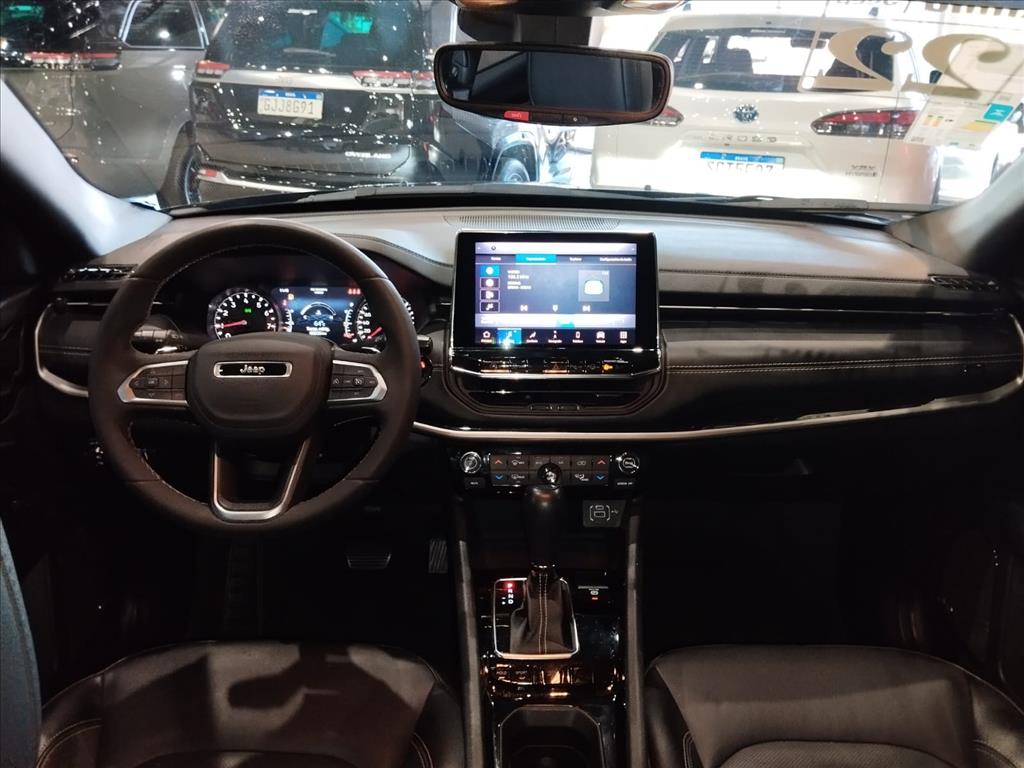 COMPASS 1.3 T270 TURBO FLEX LONGITUDE 80 ANOS AT6