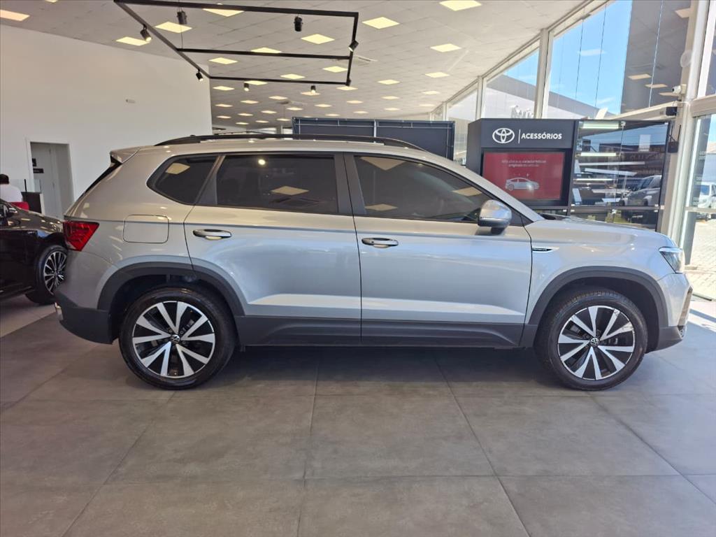 TAOS 1.4 250 TSI TOTAL FLEX COMFORTLINE AUTOMÁTICO4