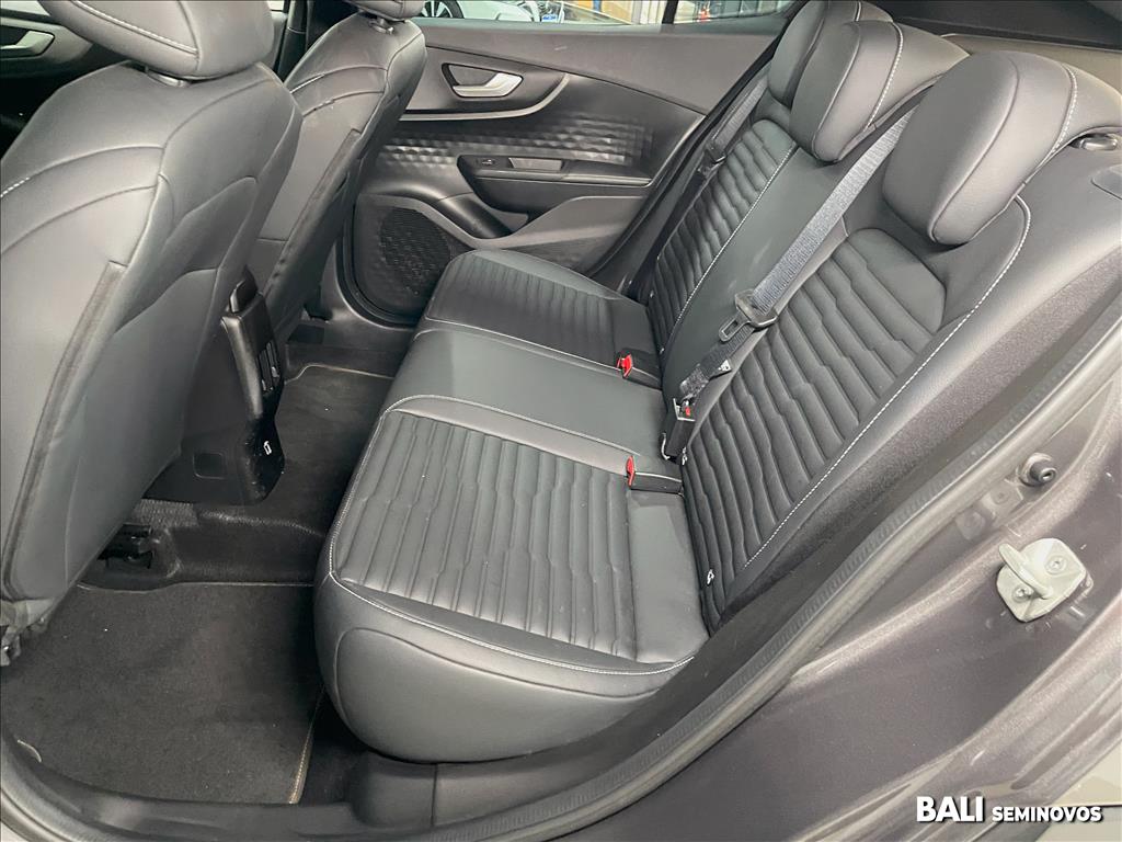 FASTBACK 1.0 TURBO 200 FLEX IMPETUS CVT17