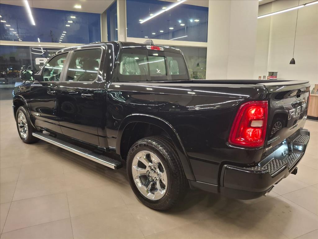 1500 3.0 HURRICANE 6 BITURBO GASOLINA BIG HORN CD 4X4 AUTOMÁTICO3