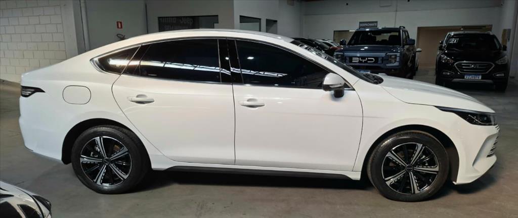 KING 1.5 DM-I PHEV GS AUTOMÁTICO9